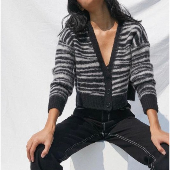 Urban Outfitters Cropped Cardigan sweater zebra 2 button black gray knit SZ M - Picture 1 of 10